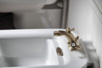 3186.260223478531413.jpg